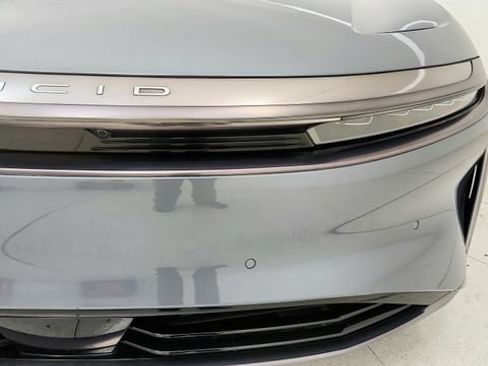 Used 2025 Lucid Air Pure RWD image 25