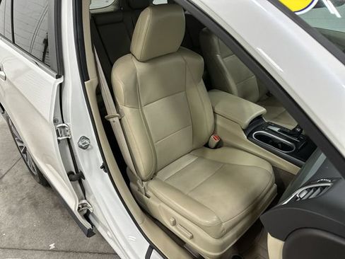 Used 2018 Acura RDX w/ Advance Package FWD image 19