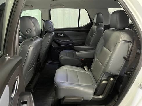 Used 2019 Chevrolet Traverse Premier AWD/4WD image 11