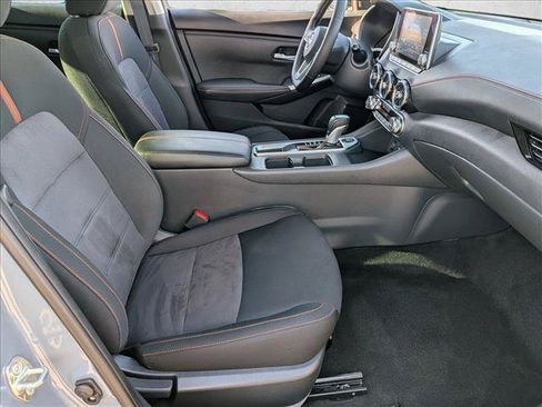 Used 2025 Nissan Sentra SR FWD image 26