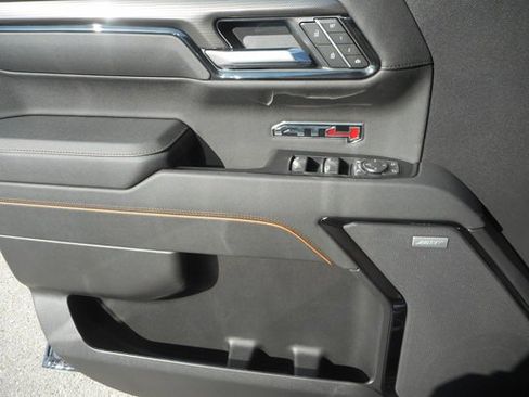 New 2026 GMC Sierra 1500 AT4 w/ AT4 Premium Package image 8