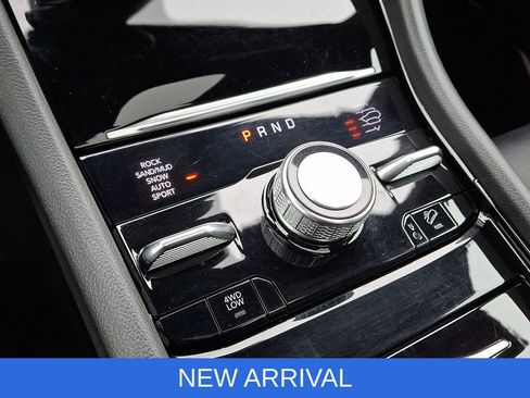 Certified 2024 Jeep Grand Cherokee Summit image 16