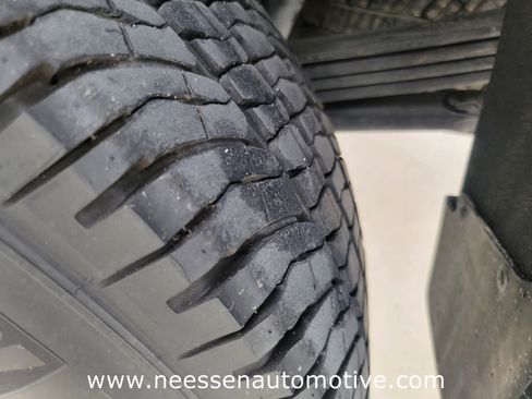 Used 2024 GMC Sierra 2500 SLT w/ Texas SLT Premium Package image 33