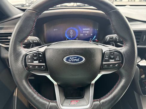 Used 2023 Ford Explorer ST w/ Technology Package AWD/4WD image 11