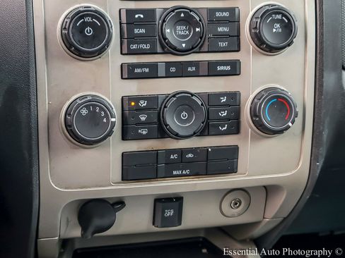 Used 2012 Ford Escape XLT AWD/4WD image 16