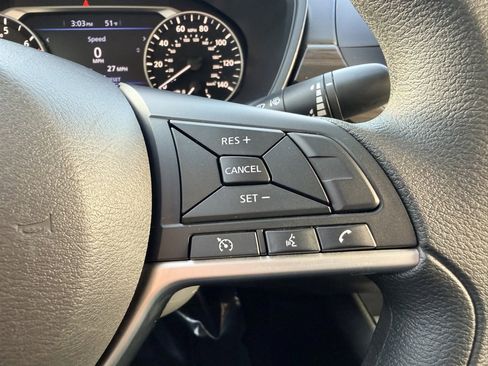 Used 2024 Nissan Altima 2.5 SV image 34