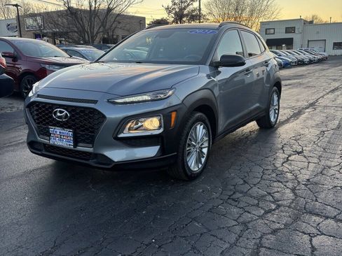 Used 2021 Hyundai Kona SEL image 1