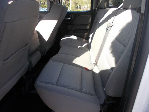 Used 2017 Chevrolet Silverado 1500 W/T w/ Trailering Package image 7