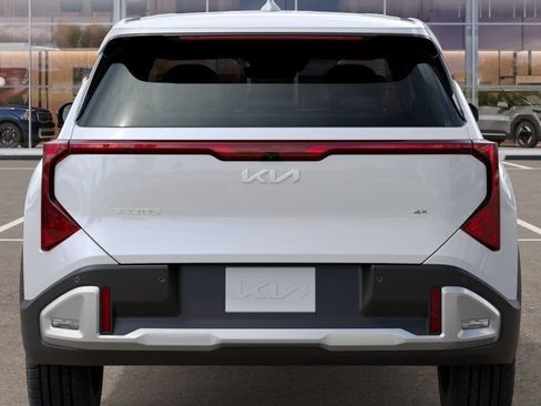 New 2027 Kia Seltos LX AWD/4WD image 13