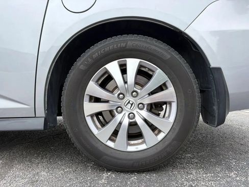 Used 2017 Honda Odyssey EX-L image 33