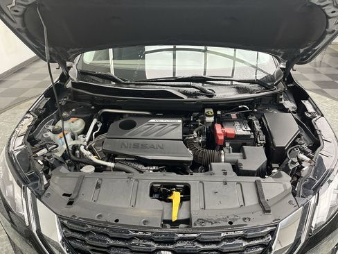 Used 2023 Nissan Rogue S image 22