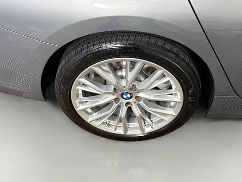 Used 2024 BMW 330i Sedan w/ Convenience Package RWD image 33