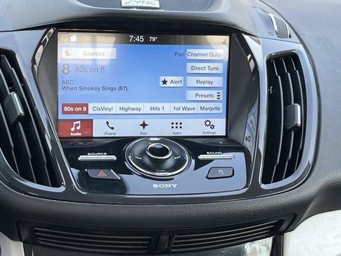 Used 2016 Ford C-MAX SEL w/ Equipment Group 302A FWD image 16