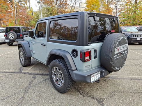 Certified 2024 Jeep Wrangler Sport S image 5
