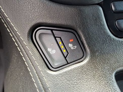 Used 2017 Chevrolet Tahoe LT AWD/4WD image 19