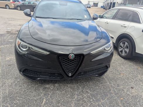Used 2019 Alfa Romeo Stelvio Ti Sport w/ Quick Order Package 22S Sport image 2