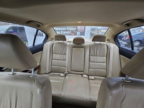 Used 2011 Honda Accord EX-L image 17