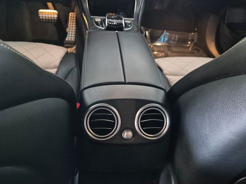 Used 2018 Mercedes-Benz GLC 43 AMG 4MATIC image 19