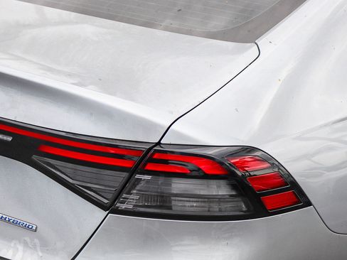 Used 2023 Honda Accord EX-L image 9