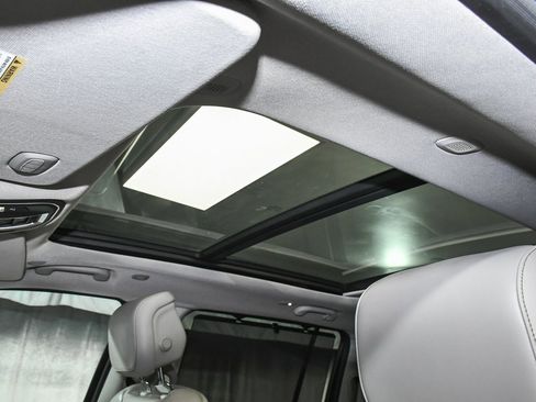 Used 2022 Jeep Wagoneer Series III w/ Premium Group I image 49