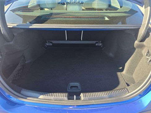 Used 2025 Mercedes-Benz C 300 Sedan image 16