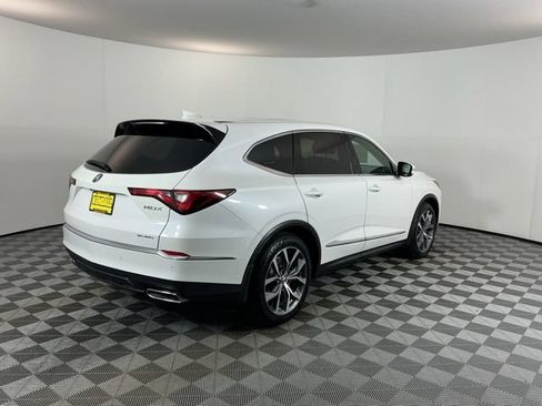 Used 2023 Acura MDX SH-AWD w/ Technology Package image 5