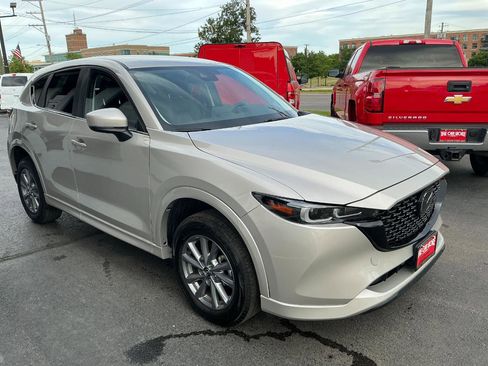 Used 2025 MAZDA CX-5 AWD 2.5 S w/ Select Package image 3
