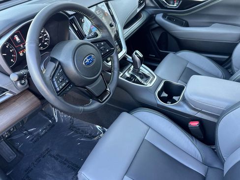 Certified 2025 Subaru Outback Onyx Edition w/ Tech Package 2 image 12