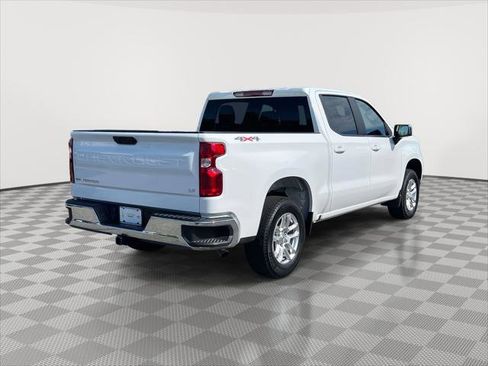 Used 2025 Chevrolet Silverado 1500 LT image 5