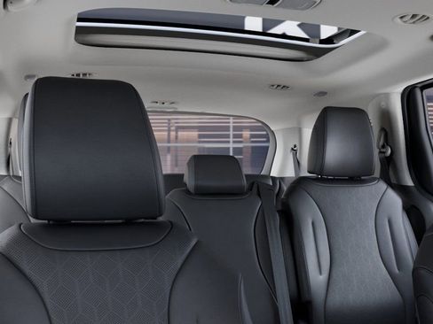 New 2026 Kia Carnival SX w/ SX Dark Edition Package FWD image 27