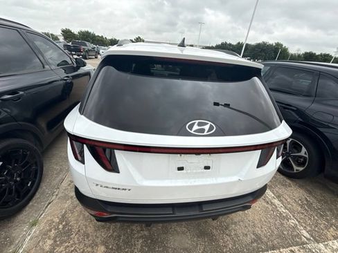 Used 2022 Hyundai Tucson SEL FWD image 10