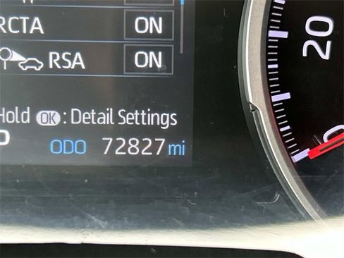 Used 2022 Toyota RAV4 XLE image 42