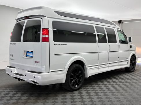 New 2026 GMC Savana 3500 Extended w/ Driver Convenience Package RWD image 8