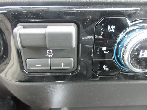 New 2026 GMC Sierra 1500 SLT w/ SLT Premium Plus Package image 22