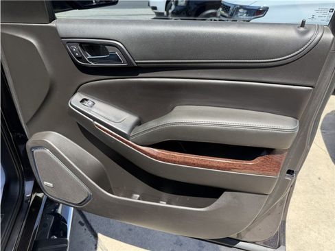Used 2017 GMC Yukon SLT RWD image 34