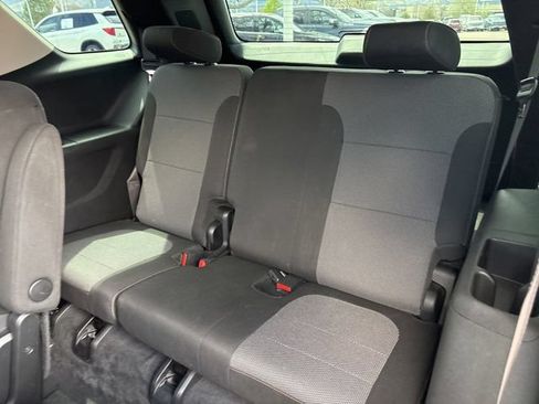 Used 2018 Chevrolet Traverse LT AWD/4WD image 12