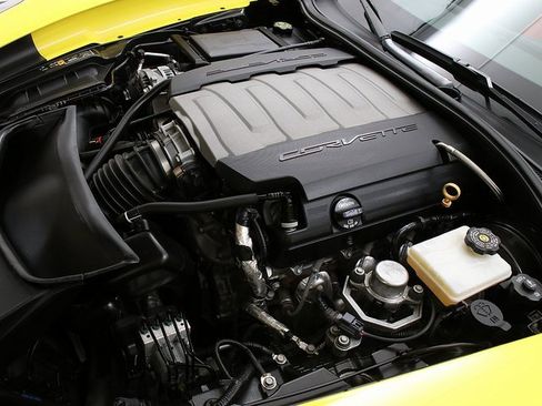 Used 2019 Chevrolet Corvette Stingray Coupe image 28