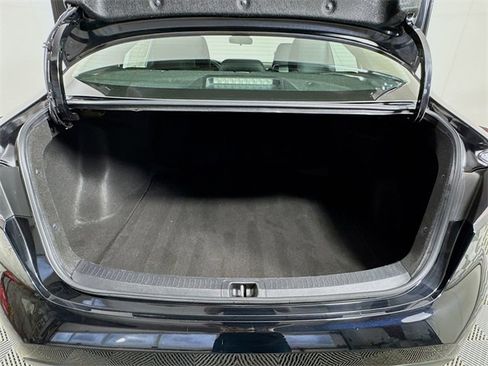 Certified 2024 Toyota Corolla LE image 27