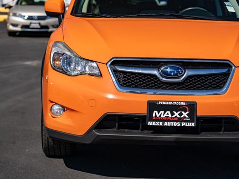 Used 2014 Subaru Crosstrek 2.0i Limited w/ Popular Package #2 AWD/4WD image 6