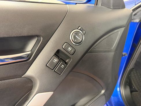 Used 2010 Hyundai Genesis 3.8 RWD image 16