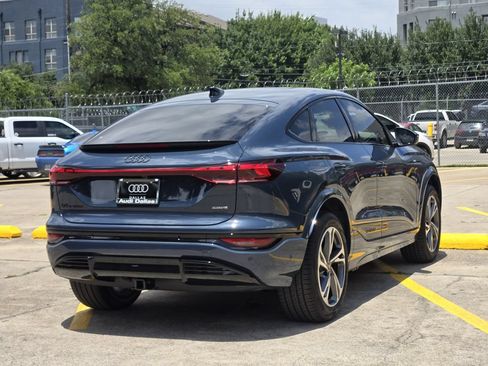 New 2027 Audi Q6 e-tron Premium Plus AWD/4WD image 8