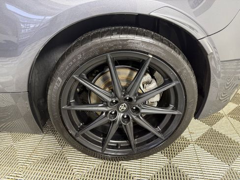 Used 2023 Toyota GR86 Premium w/ ALL Weather Mat Package (TMS) image 10