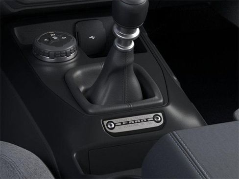 New 2025 Ford Bronco 2-Door image 17