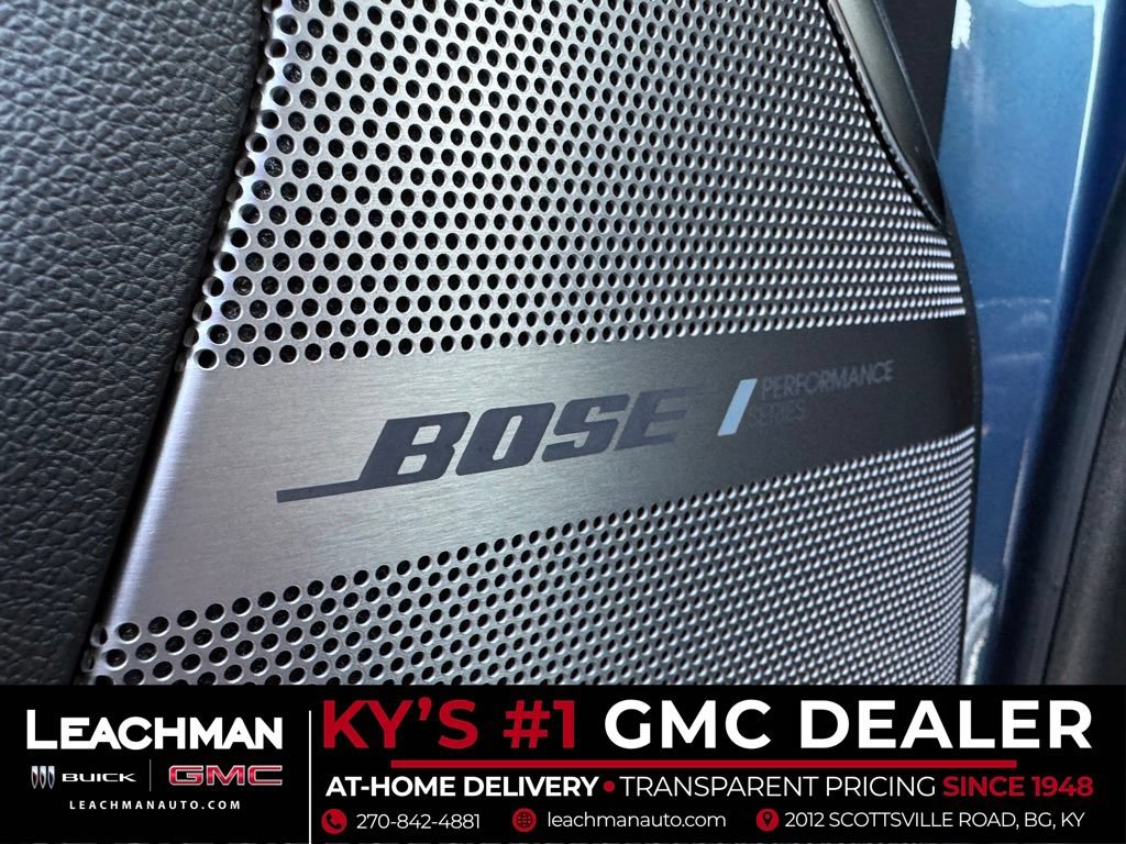 New 2026 GMC Yukon Denali Ultimate w/ LPO, Floor Liner Package AWD/4WD image 13