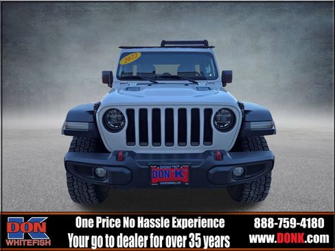 Used 2022 Jeep Wrangler Unlimited Rubicon w/ LED Lighting Group AWD/4WD image 3
