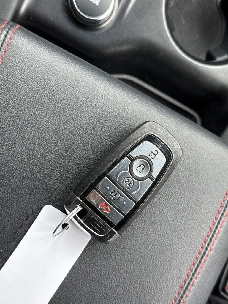 Used 2025 Ford Explorer ST-Line AWD/4WD image 22