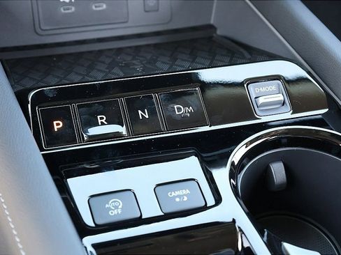 Used 2025 Nissan Murano SL image 20