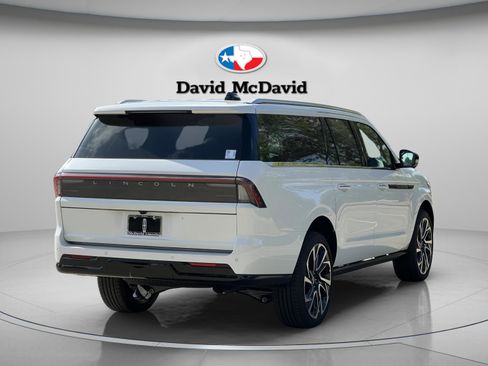 New 2026 Lincoln Navigator L Black Label AWD/4WD image 6