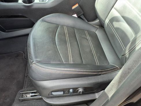 Used 2022 GMC Terrain Denali image 22