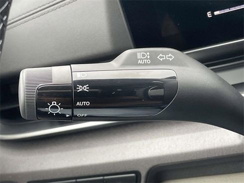 New 2026 Kia Carnival EX image 31